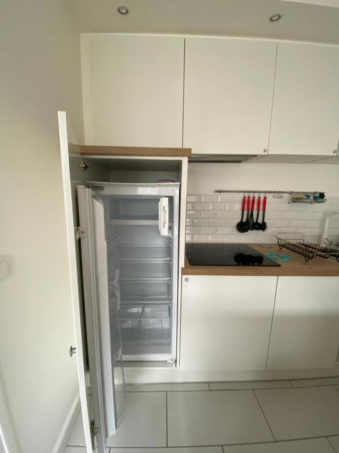 Studio Morgane-Balcon Couvert-Wifi-Pres Centre-Linge Et Menage Reims Exterior foto