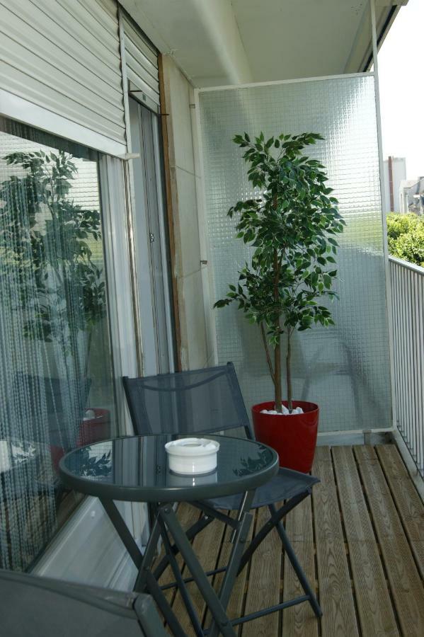 Studio Morgane-Balcon Couvert-Wifi-Pres Centre-Linge Et Menage Reims Exterior foto